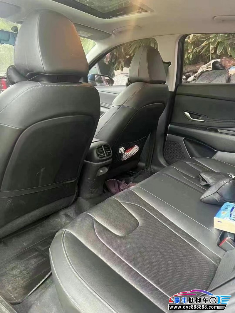 23年现代伊兰特轿车抵押车出售