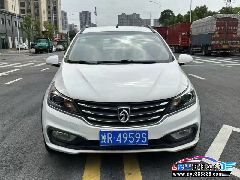 17年宝骏310轿车抵押车出售