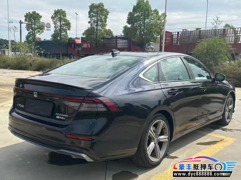 24年本田雅阁轿车抵押车出售