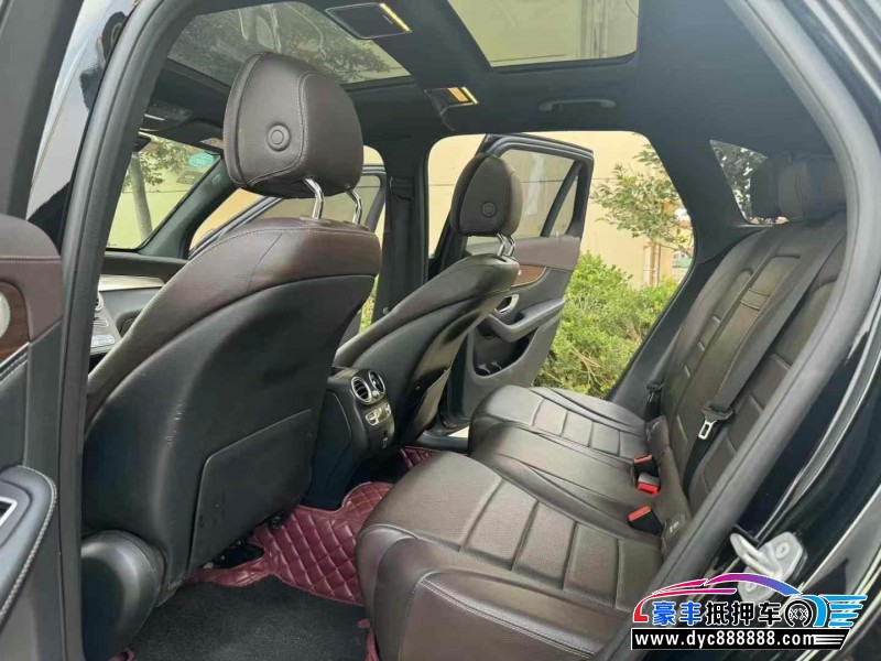 19年奔驰GLCSUV抵押车出售