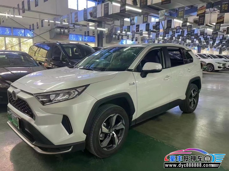21年丰田RAV4轿车抵押车出售