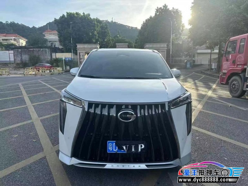 23年传祺M8轿车抵押车出售