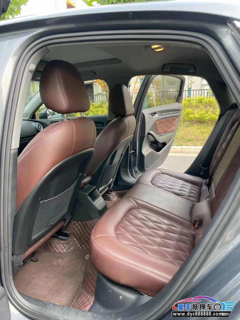 21年奥迪A3轿车抵押车出售