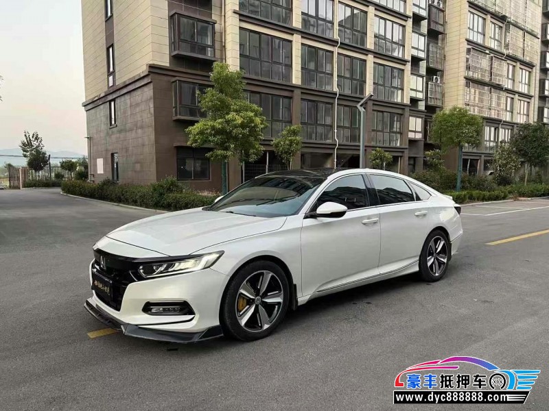 19年本田雅阁轿车抵押车出售