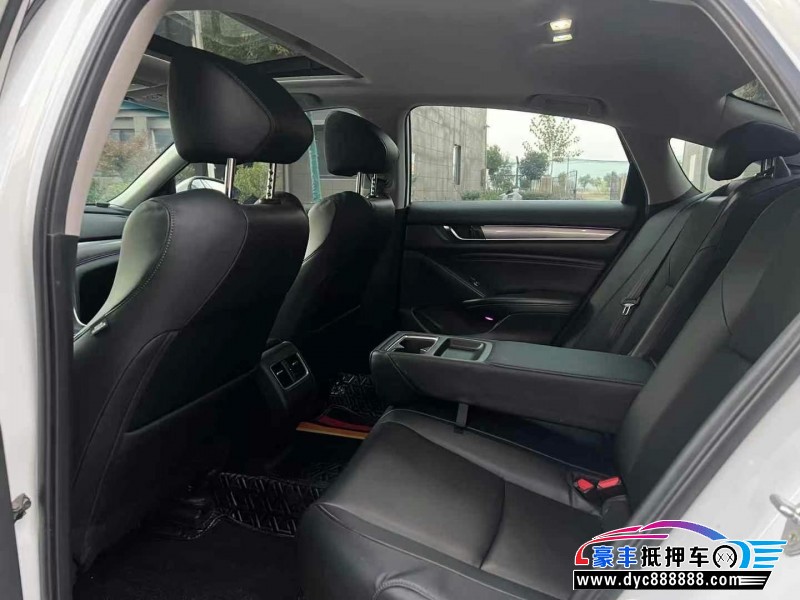 19年本田雅阁轿车抵押车出售