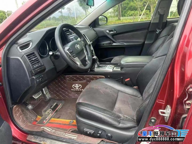 12年丰田锐志轿车抵押车出售