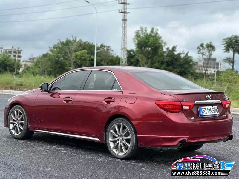 12年丰田锐志轿车抵押车出售