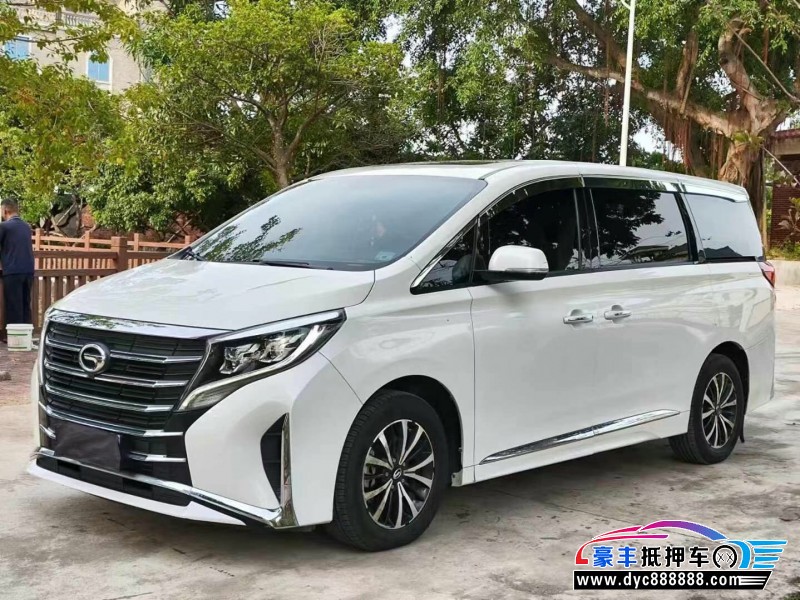 23年传祺M8轿车抵押车出售