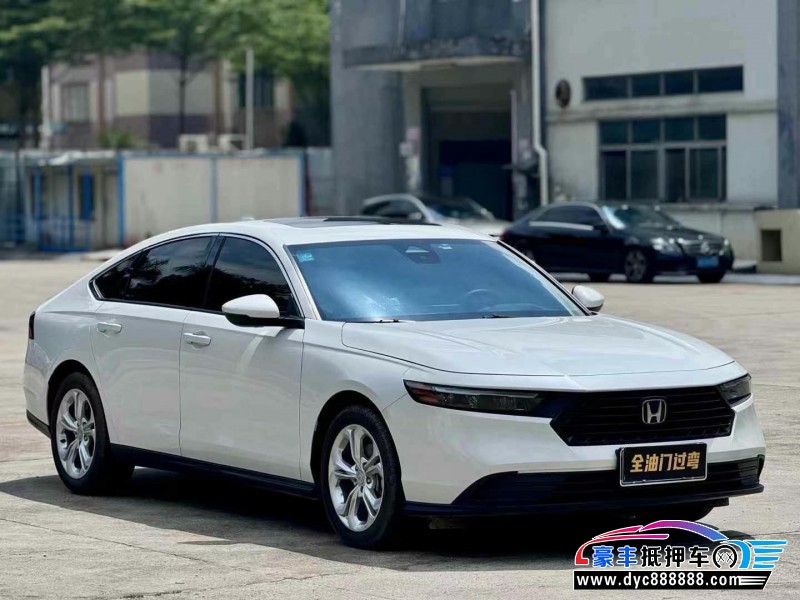 23年本田雅阁轿车抵押车出售