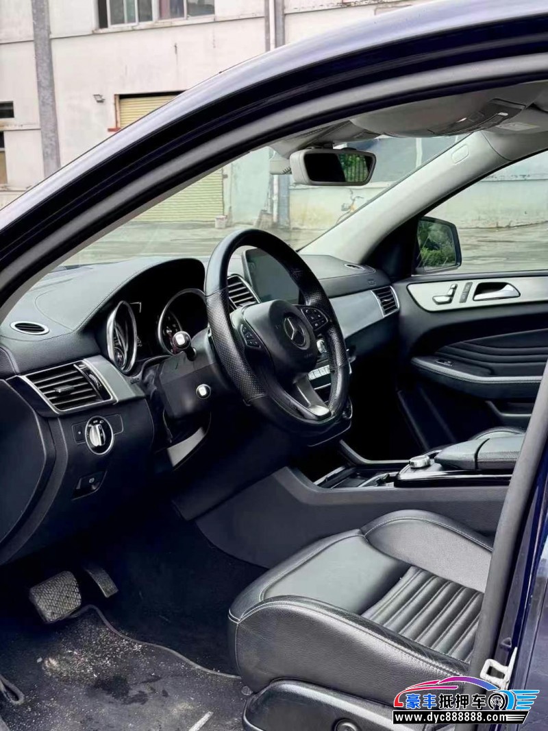 18年奔驰GLE轿车抵押车出售