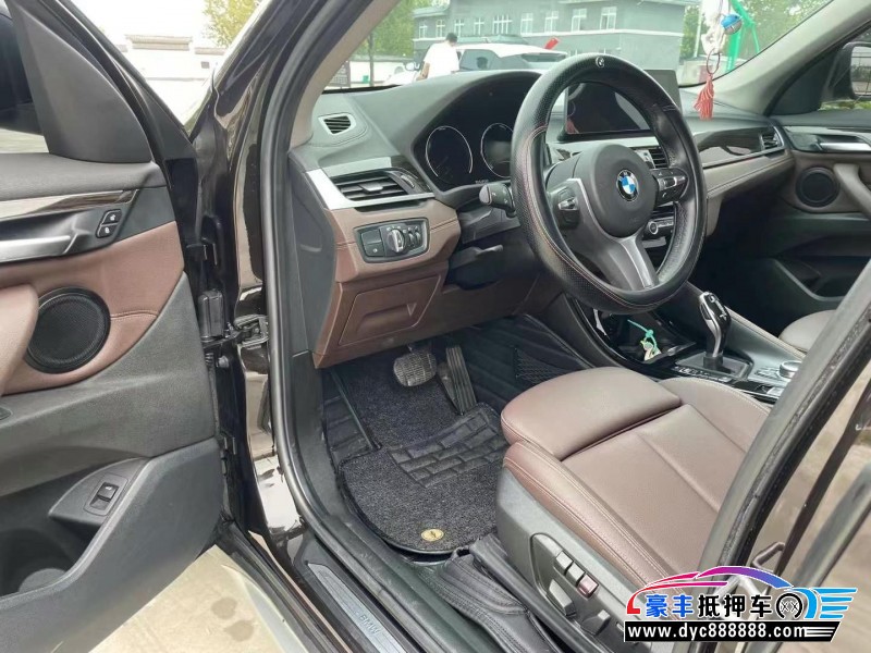 20年宝马X1轿车抵押车出售