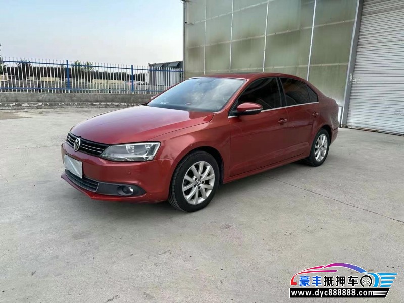 13年大众速腾轿车抵押车出售