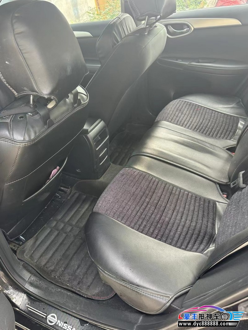 21年日产轩逸轿车抵押车出售