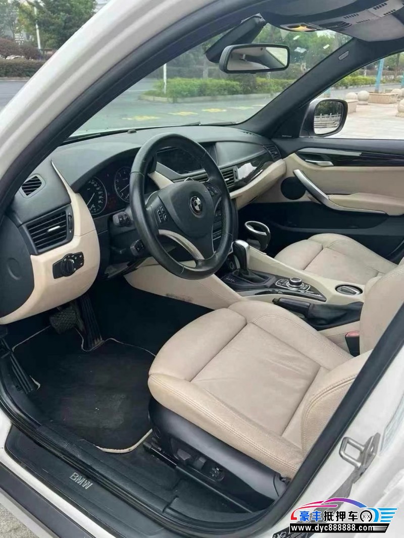 11年宝马X1轿车抵押车出售