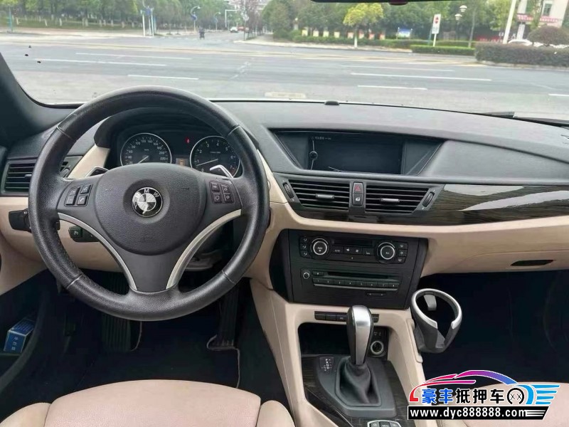 11年宝马X1轿车抵押车出售