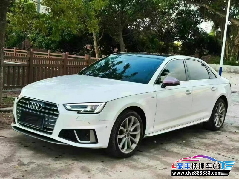 19年奥迪A4L轿车抵押车出售