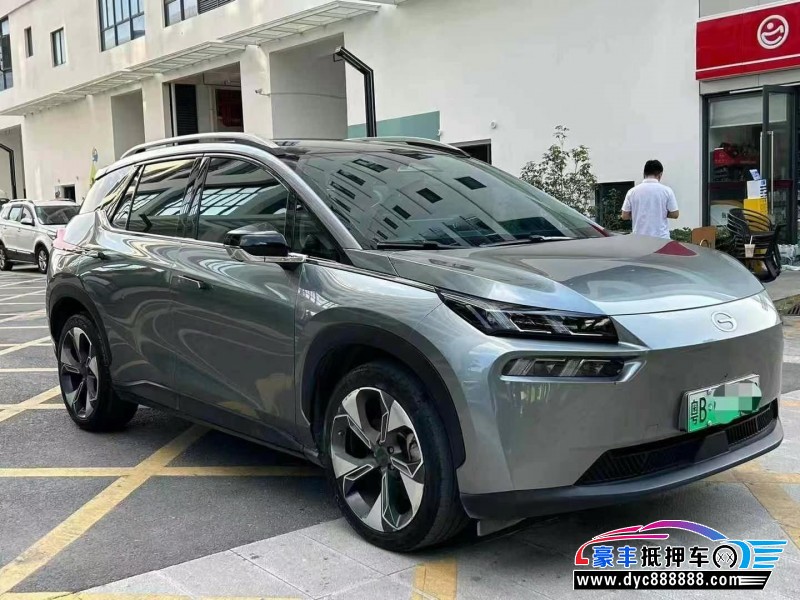 22年埃安V80轿车抵押车出售