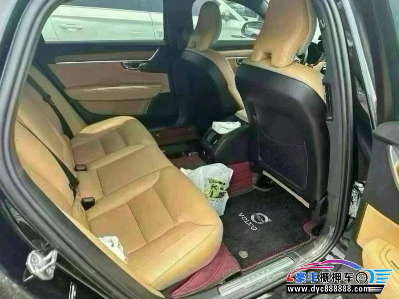 19年沃尔沃S90轿车抵押车出售
