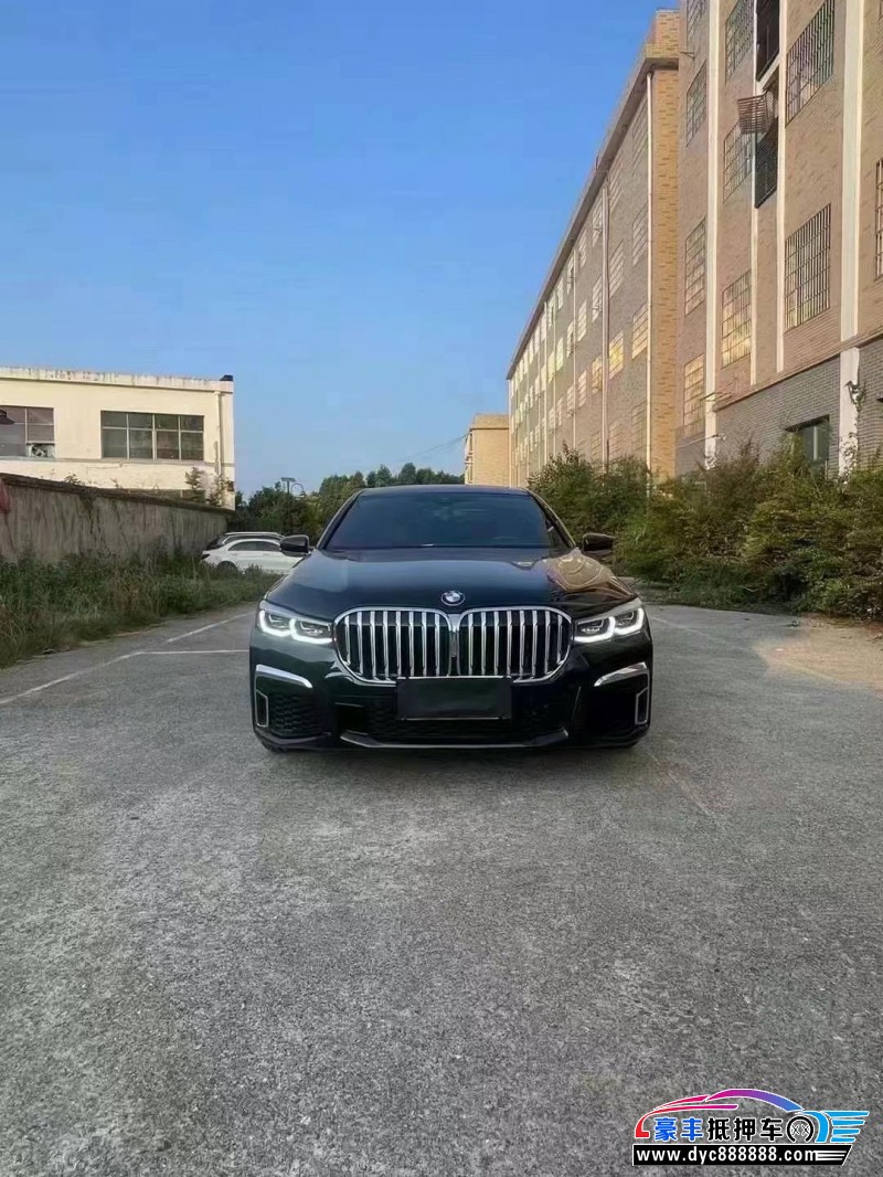 21年宝马7系轿车抵押车出售