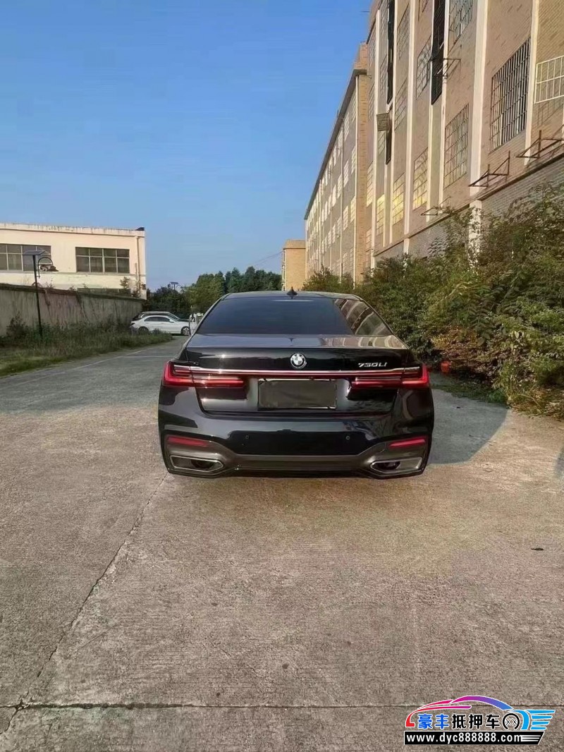 21年宝马7系轿车抵押车出售