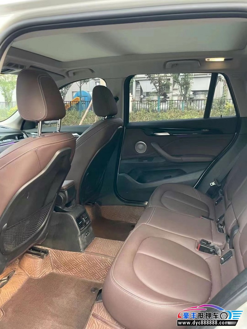 21年宝马X1轿车抵押车出售