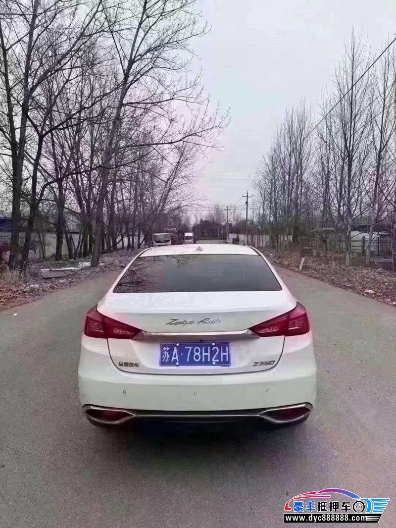 18年众泰Z560轿车抵押车出售