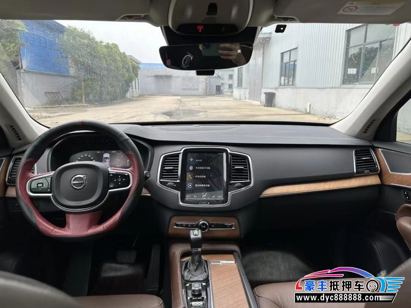 19年沃尔沃XC90轿车抵押车出售