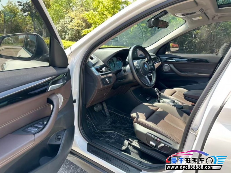22年宝马X1轿车抵押车出售