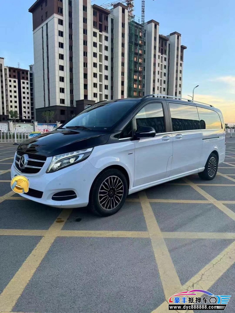 18年奔驰V轿车抵押车出售