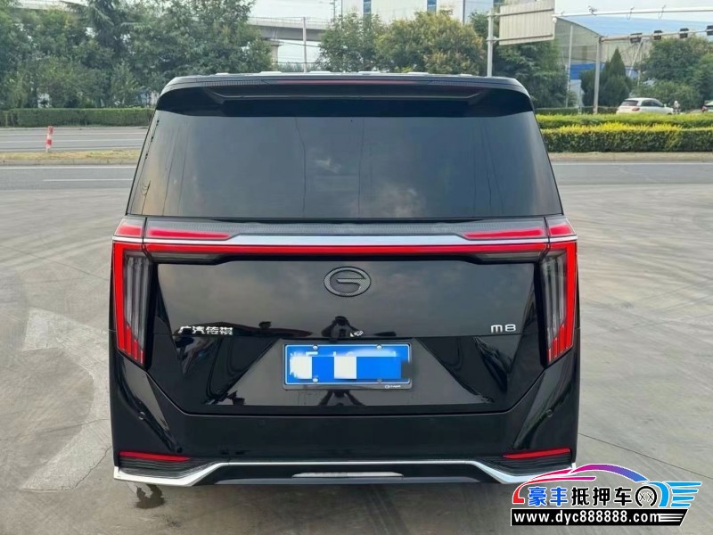 23年传祺M8轿车抵押车出售