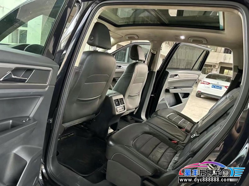 18年大众途昂轿车抵押车出售