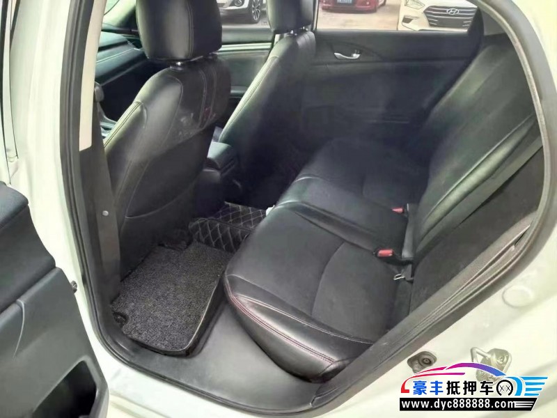 17年本田思域轿车抵押车出售