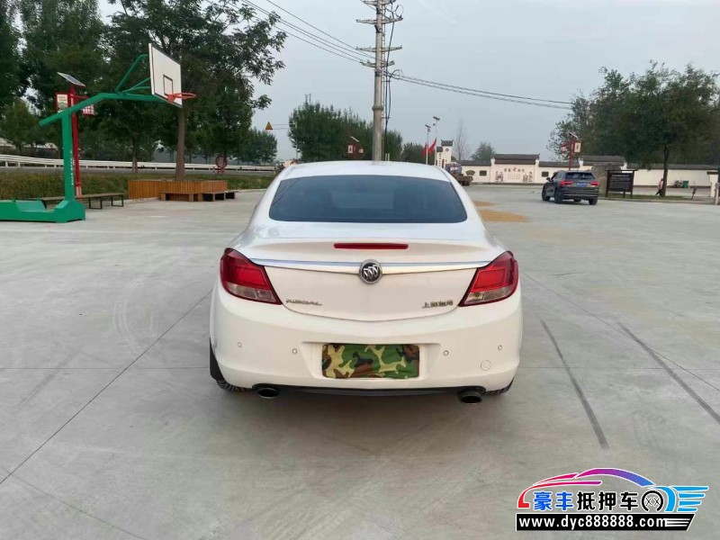 12年别克君威轿车抵押车出售