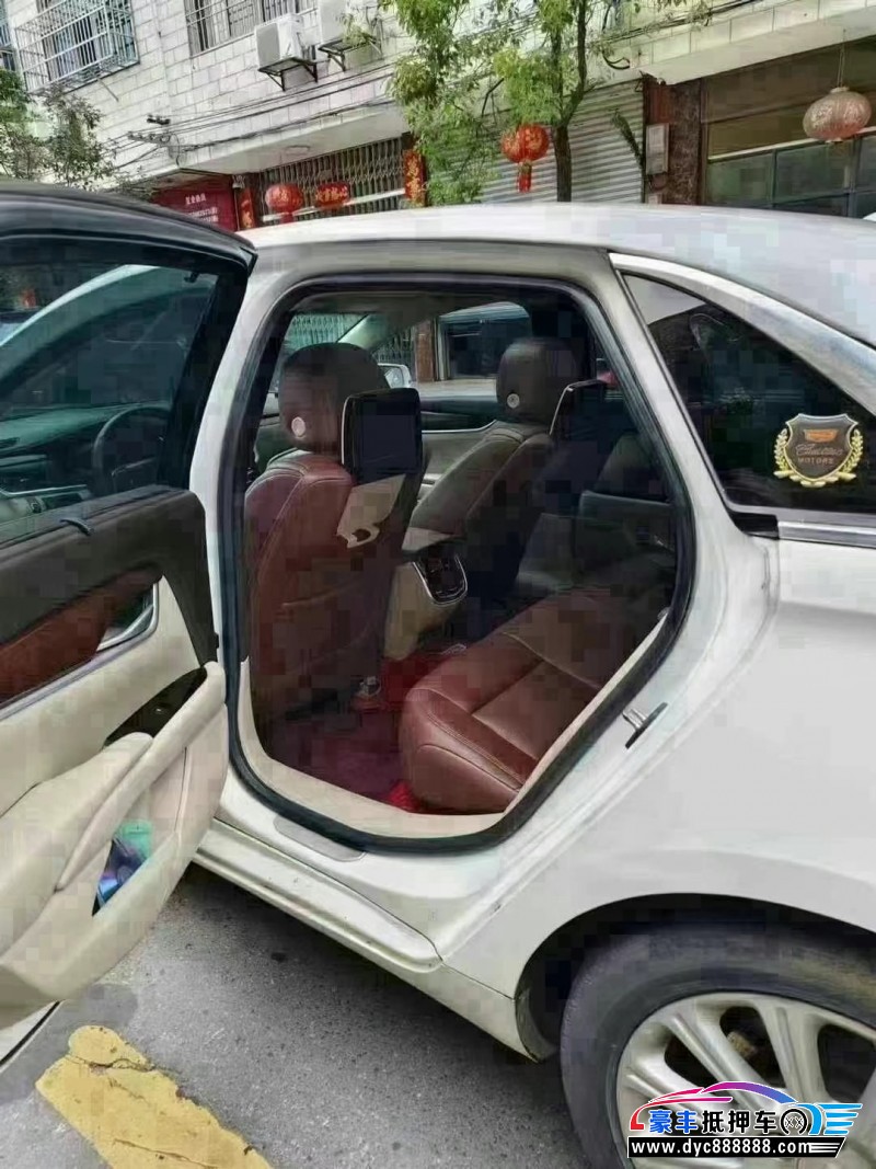 16年凯迪拉克XTS轿车抵押车出售