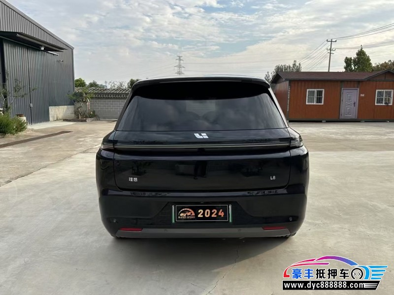 23年理想L8SUV抵押车出售