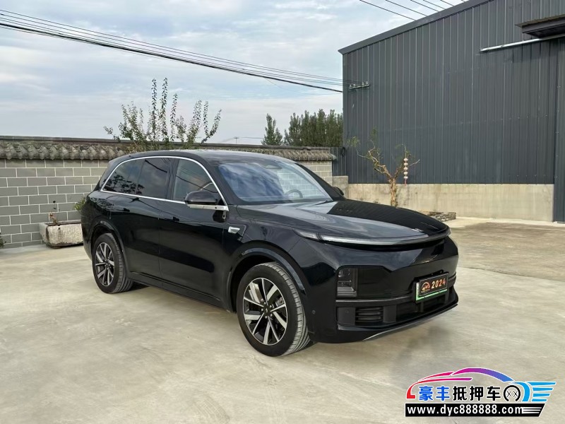 23年理想L8SUV抵押车出售