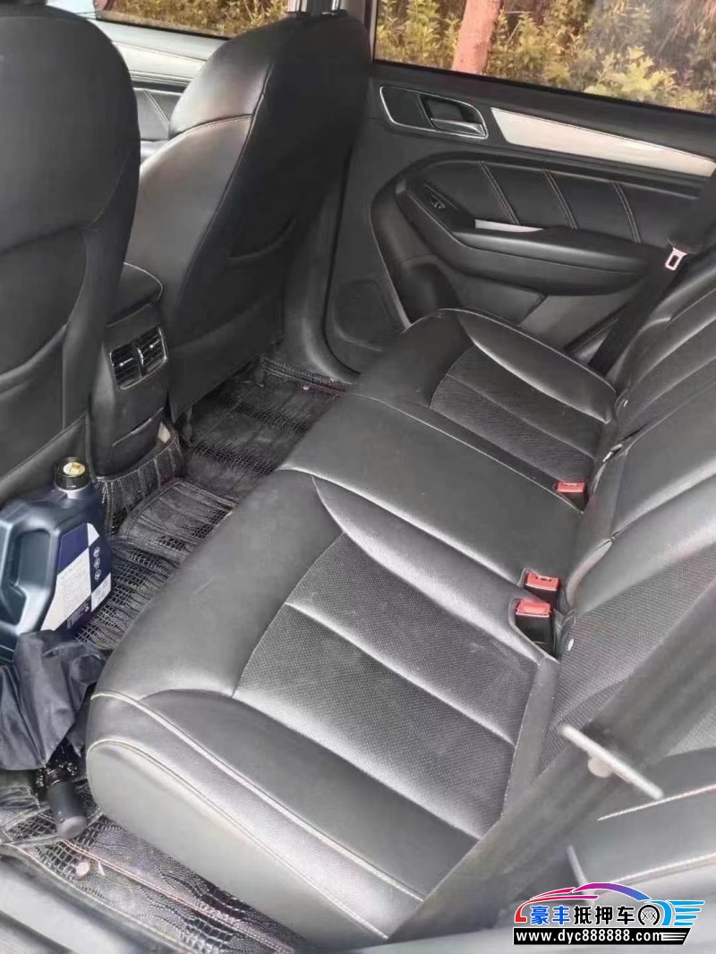 19年荣威RX5轿车抵押车出售