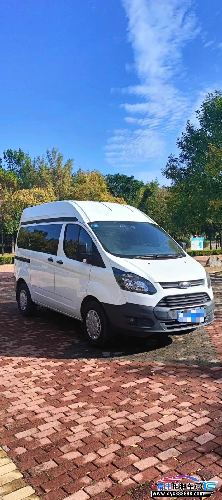 18年福特全顺轿车抵押车出售