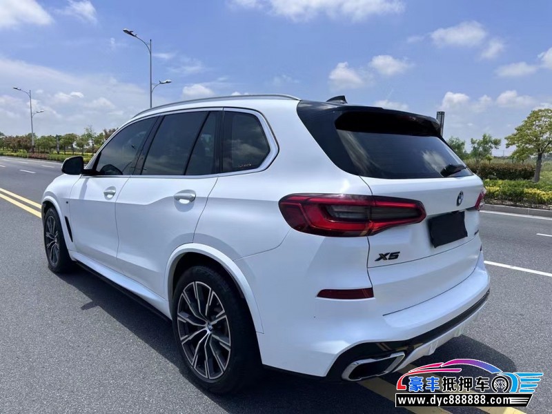 19年宝马X5轿车抵押车出售