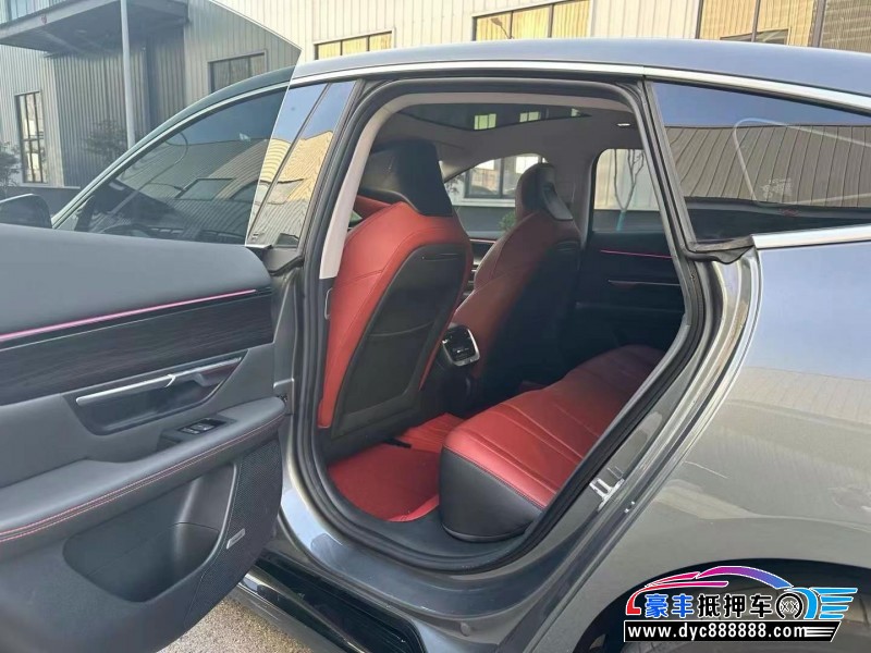 22年小鹏汽车P7轿车抵押车出售