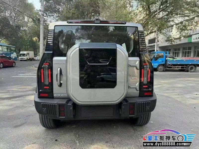 24年捷途旅行者轿车抵押车出售