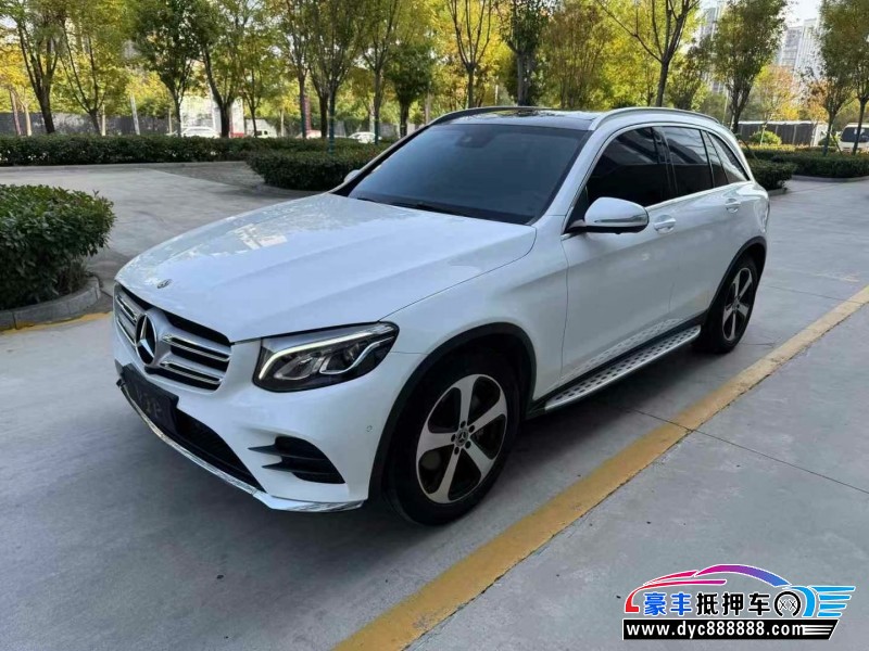 18年奔驰GLC轿车抵押车出售