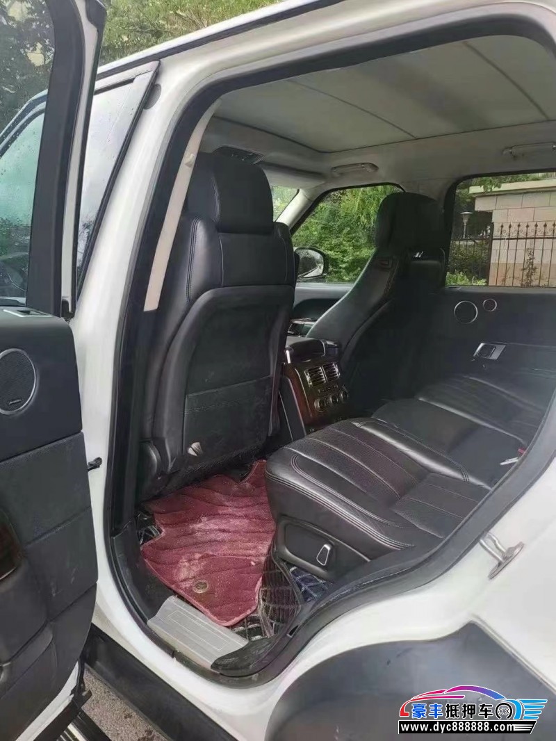 13年路虎揽胜行政轿车抵押车出售