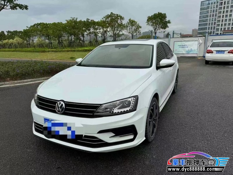 19年大众速腾轿车抵押车出售