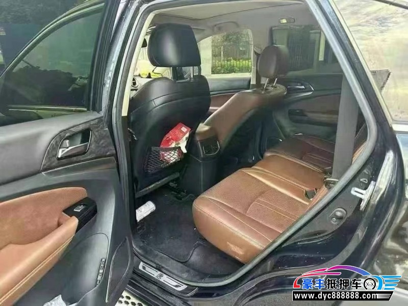 16年比亚迪唐轿车抵押车出售