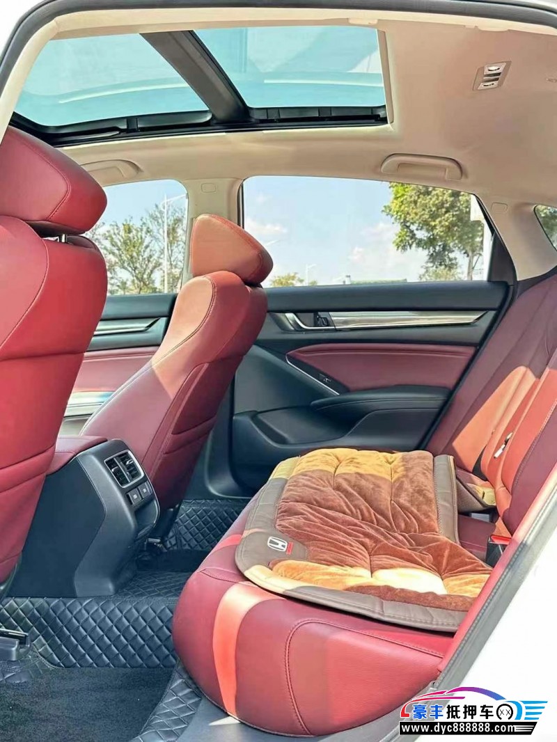 23年本田雅阁轿车抵押车出售