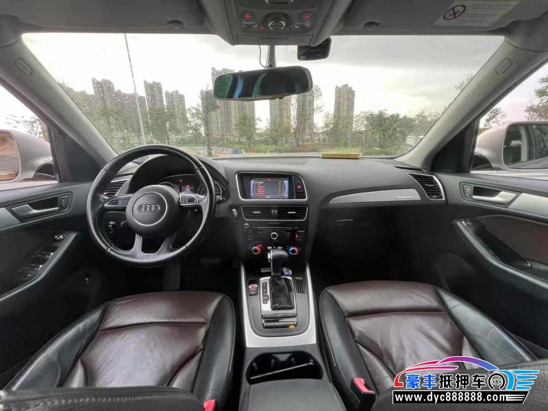 16年奥迪Q5轿车抵押车出售