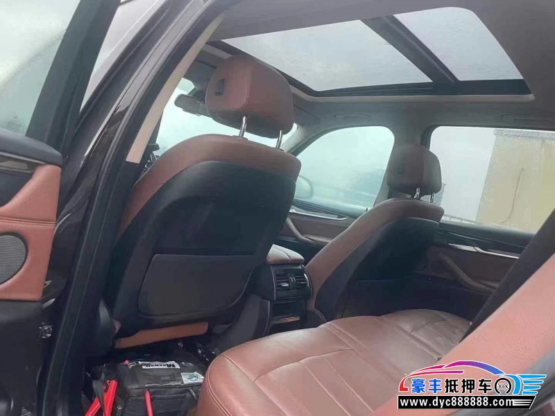 15年宝马X5轿车抵押车出售