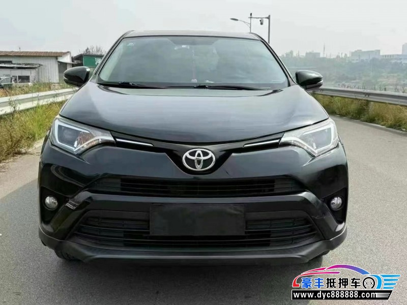 抵押车出售19年丰田RAV4轿车