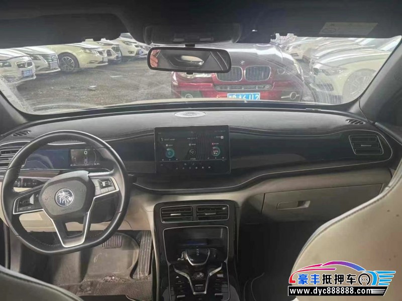 22年比亚迪秦轿车抵押车出售